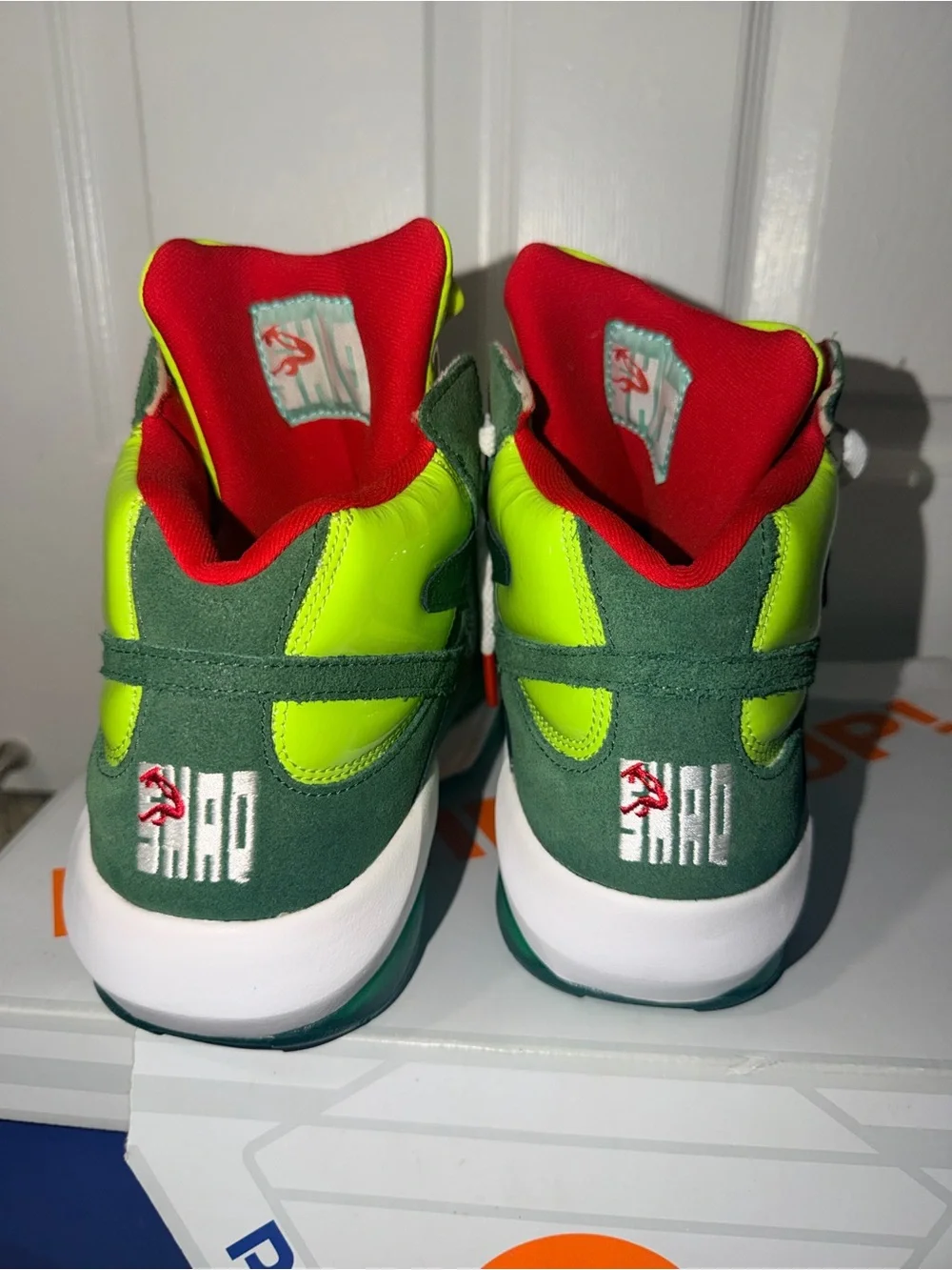 Reebok Shaq Attaq Pump Green Sonic Green Red Men’s Size 8.5